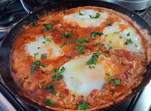 Una foto de Shakshuka