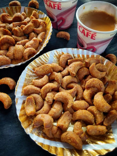 কাজু নিমকি (kaju nimki recipe in Bengali) রেসিপির প্রধান ছবি