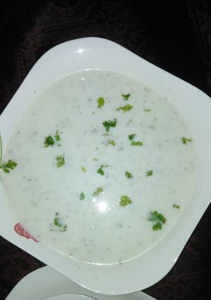 A picture of Mint raita.