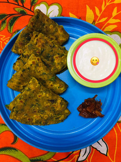 गुजराती थेपला (Gujarati Thepla recipe in Hindi) रेसिपी मुख्य फोटो