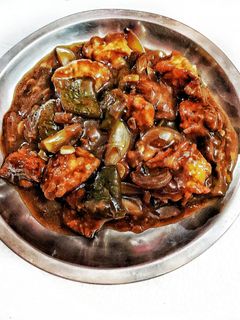 চিলি চিকেন (Chili Chicken recipe in Bengali) রেসিপির প্রধান ছবি
