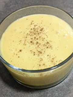 Una foto de Crema fría de mango