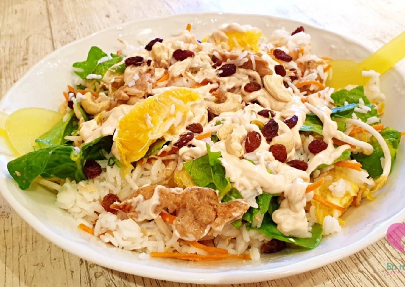 Ensalada Oriental de Arroz con Pollo