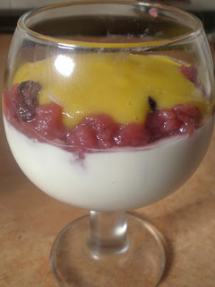 Una foto de Copa de mango y yogur