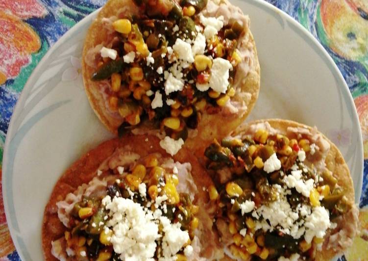 Tostadas de rajas