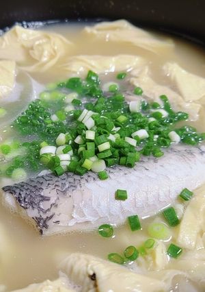 蘿蔔味噌鱸魚鍋 的食譜成品照片