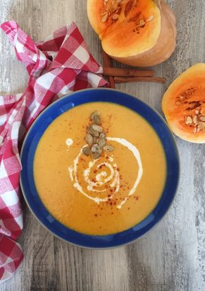 صورة لوصفة شوربة اليقطين بالكاري