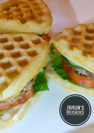 A picture of Waffle Burger.