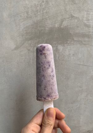 Foto resep Blueberry kurma popsicle