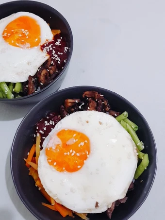 Easy Steps to Prepare Beef Bibimbap the Delicious Makes you drool