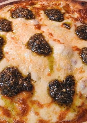 A picture of 191-Pizza de shimeji branco.