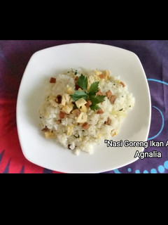 Foto resep "Nasi Goreng Ikan Asin"