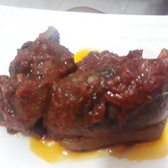 A picture of Cow leg sauce.