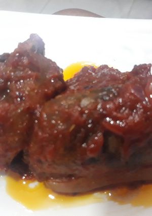 A picture of Cow leg sauce.