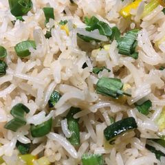 A picture of Chinese fried rice.