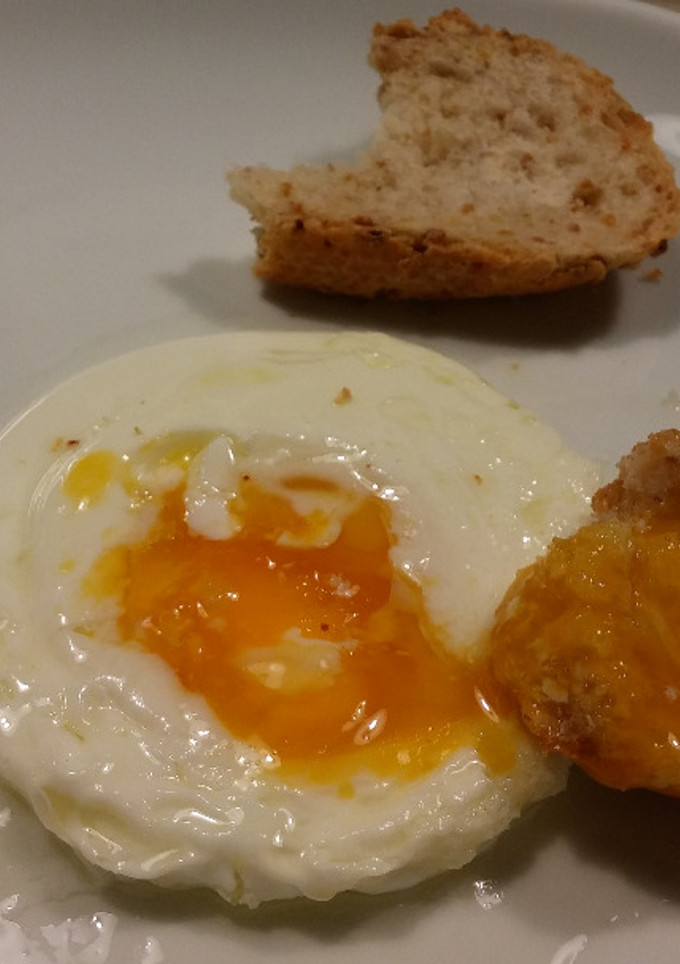 Una foto de Huevos fritos en microondas