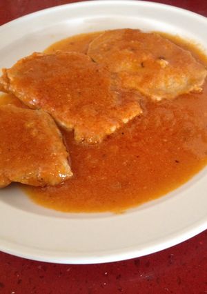 Una foto de Lomo en salsa