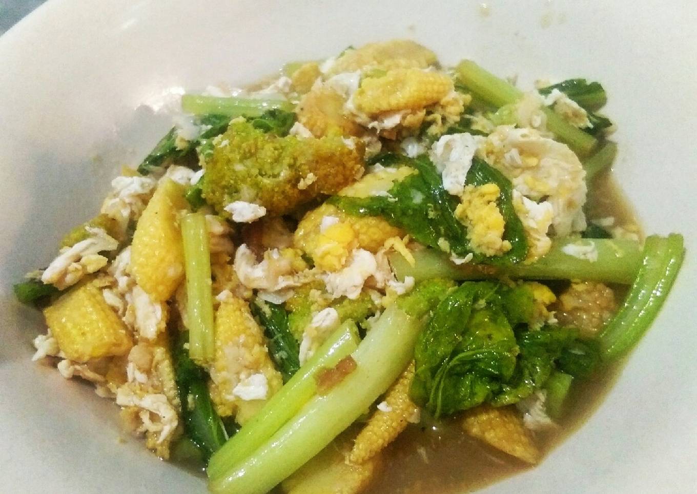 Capcay goreng brokoli