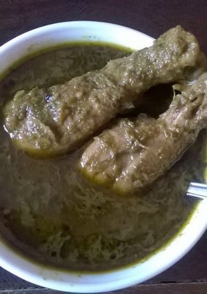 A picture of Chicken Curry.
