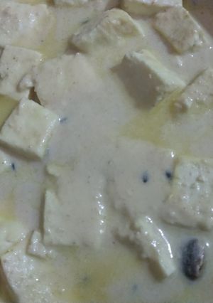 A picture of Rashmi paneer masala.
