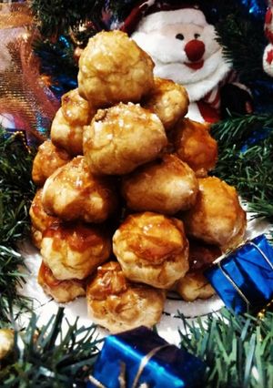 Una foto de Croquembouche