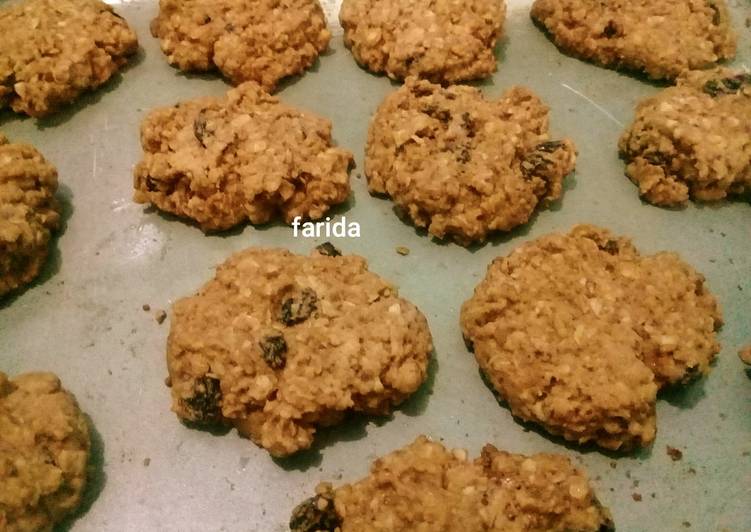 Bagaimana Membuat Cruncy Oatmeal Raisin Cookies, Lezat Sekali