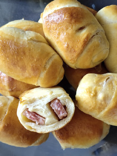 A picture of Less Sodium Ham Luncheon Bread.