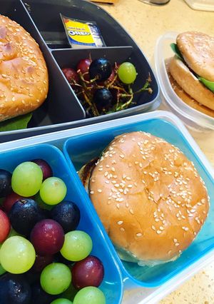 Foto resep Burger Telur Ceplok Bekal Anak