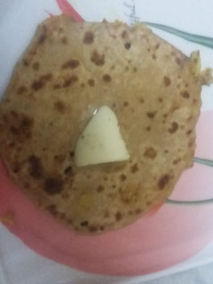 आलू गोभी की सब्जी का परांठा (Aloo gobhi ki sabji ka paratha recipe in Hindi) रेसिपी मुख्य फोटो