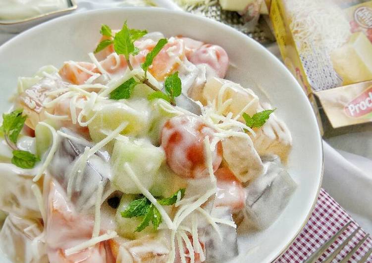 Salad buah dan homemade saus #saladaction
