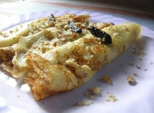 Una foto de Panqueques neutros con rellenos dulces o salados, vos elegís :)