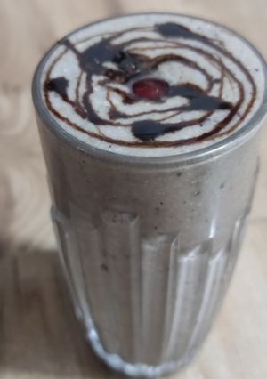 A picture of Chocolate Oats Smoothie.