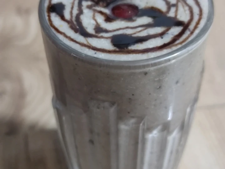 Simple Way Make Recipe Chocolate Oats Smoothie that is Can Pamper Your Tongue, Can Spoil the Tongue}