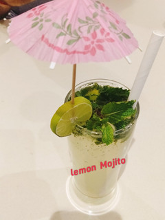 A picture of Mint Lemon 🍋 Mojito (🍋 mojito).