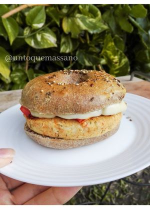Una foto de Hamburguesa de garbanzo (@untoquemassano)