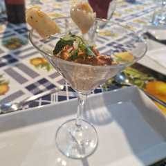 Una foto de Cóctel de Camarones