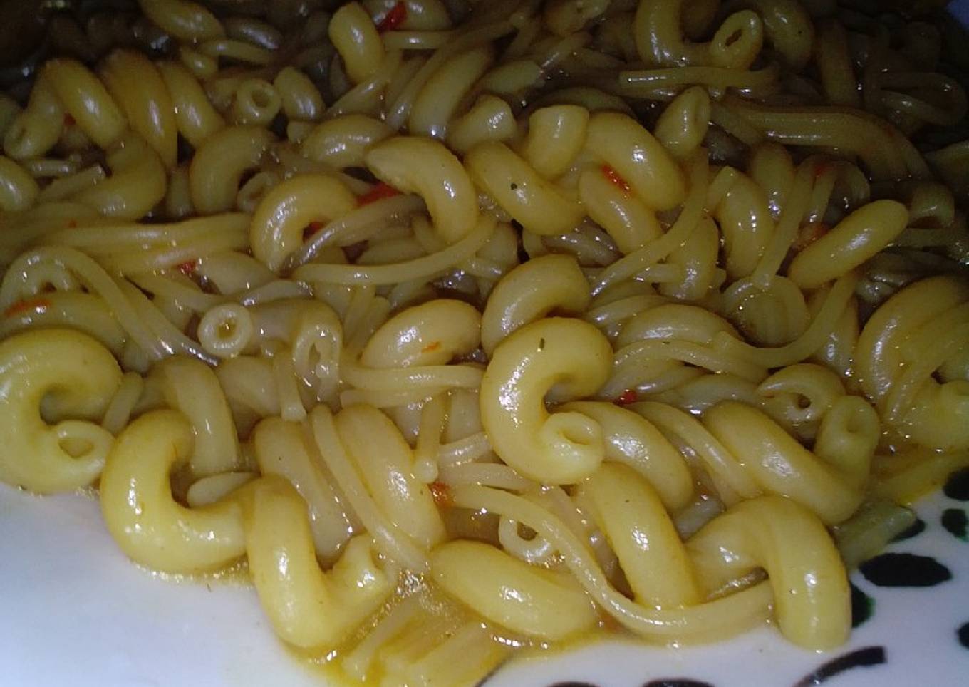 Mixed pasta