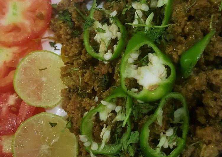 Recipe of Yummy Seekh kabab keema karahi