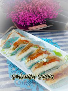 Gambar Sandwich Sardin