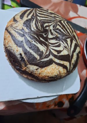 A picture of Marble dark chocolate cake.