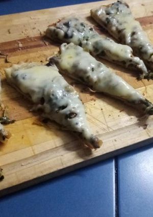Una foto de Pizza de verduras🍕