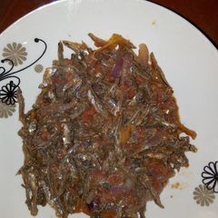 A picture of Wet fried omena.