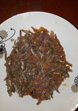 A picture of Wet fried omena.