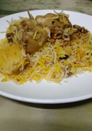 চিকেন বিরিয়ানি (Chicken biriyani recipe in Bengali) রেসিপির প্রধান ছবি