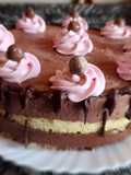 Torta de mousse de chocolate y mousse de dulce de leche