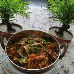 A picture of Restaurant style bhindi masala.