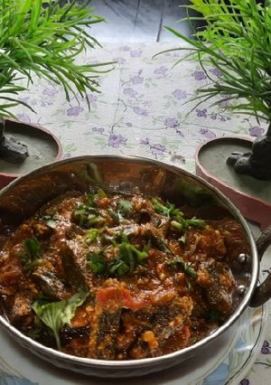 A picture of Restaurant style bhindi masala.
