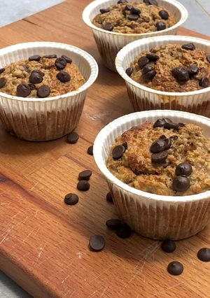 Φωτογραφία της συνταγής Oatmeal chocolate chip-banana cupcakes
