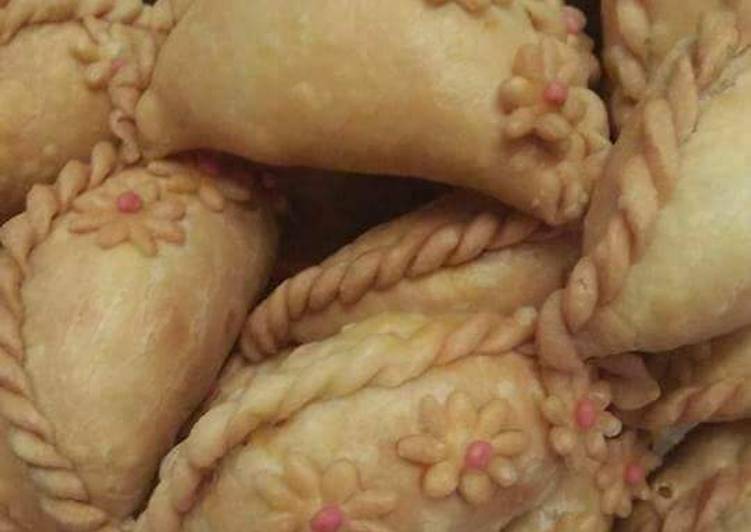 Langkah Mudah untuk Menyiapkan Karipap berhias, Bikin Ngiler