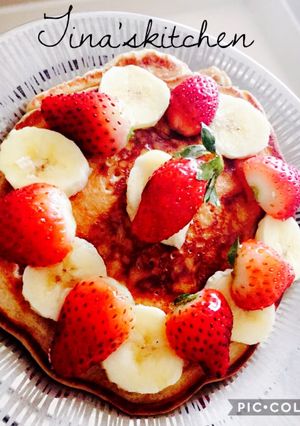 A picture of Oats and banana whole wheat pancakes.